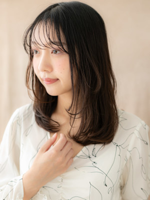 シースルーバングウェットヘアミディアムレイヤー30代40代