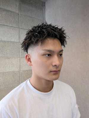 スパイキーショート