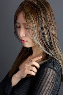 Contrast Edge大人女性のバレイヤージュストレート