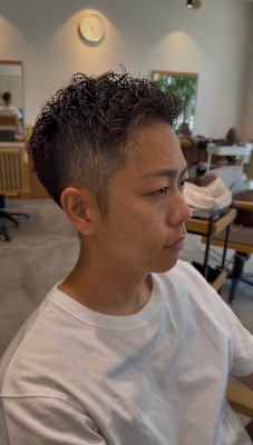 爽やかアップバングパーマ