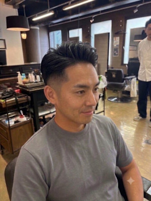 ツーブロックショートカルマヘアスリックバックジェットフェード