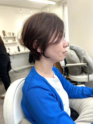大人可愛い軽めのショートボブ！