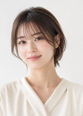 シースルーバングショートウルフカット結べる長さのボブ