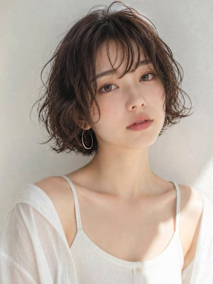 エアリーパーマ ミニボブ 透明感カラー グレージュ 髪質改善
