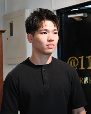ツーブロックショートカルマヘアスリックバックジェットフェード