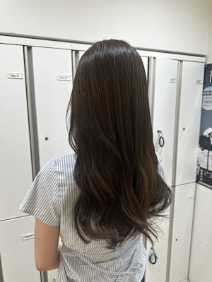 【伊勢原】赤み消し透明感カラー+グレージュオリーブカラー