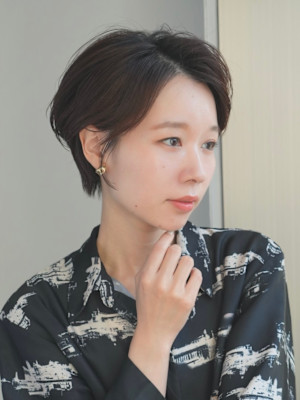 ショート・ボブ/丸顔/前髪あり/絶壁解消/30代/40代