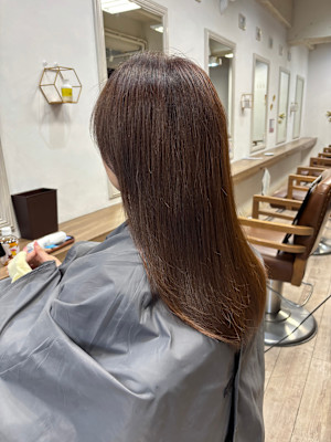 髪質改善カラーで叶える艶髪ロング