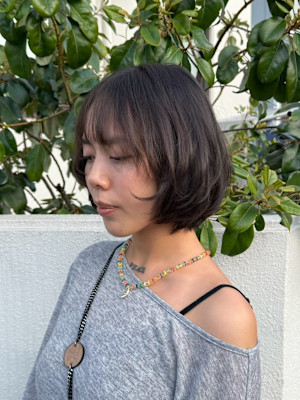 個性を活かすハイレイヤーボブ