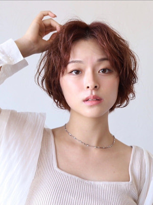 大人可愛い◎イメチェン似合わせカットフルバングレッドブラウン