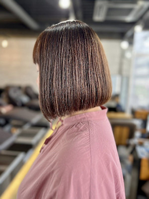 20代30代40代イメチェン似合わせカットフルバングレッドブ
