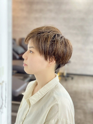 大人可愛い20代30代40代イメチェン似合わせカットグレーベ