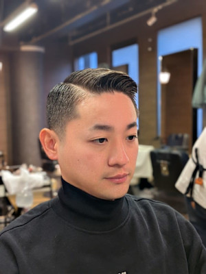 ツーブロックショートカルマヘアスリックバックジェットフェード