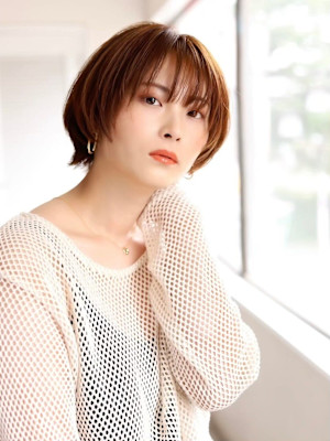 大人可愛い20代30代40代グレーベージュイメチェン似合わせ