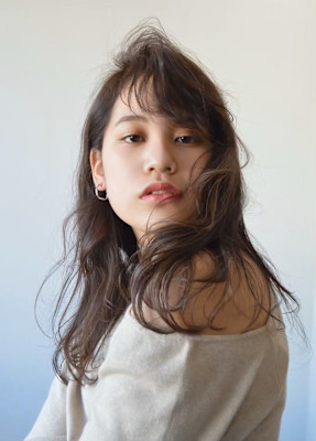 大人可愛い20代30代40代グレーベージュイメチェン似合わせ