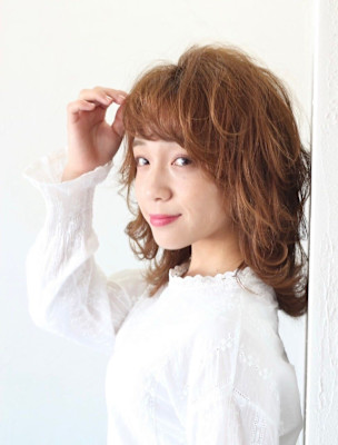 大人可愛い20代30代40代グレーベージュイメチェン似合わせ