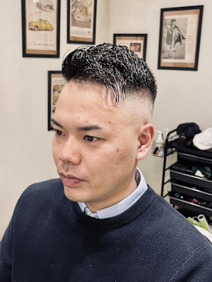 【30代 男性】ビジネスフェードスタイル