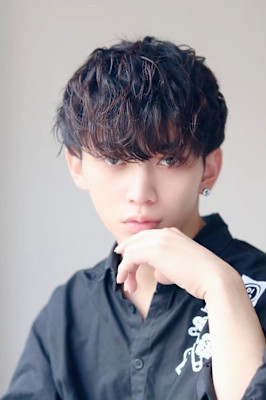 MEN’S HAIR マッシュパーマアッシュブラックカルマパ