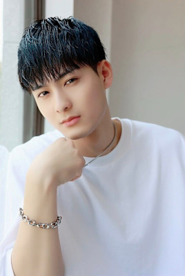 MEN’S HAIR マッシュパーマアッシュブラックカルマパ