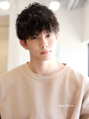 MEN’SHAIRアッシュブラックマッシュパーマ