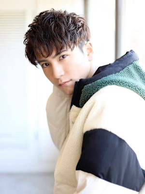 MEN’S HAIR マッシュパーマアッシュブラックカルマパ