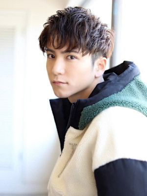 MEN’S HAIR マッシュパーマアッシュブラックカルマパ