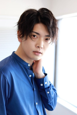 MEN’SHAIRアッシュブラックマッシュパーマ