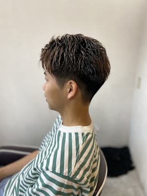 MEN’S HAIR アッシュブラックハイライトマッシュパー