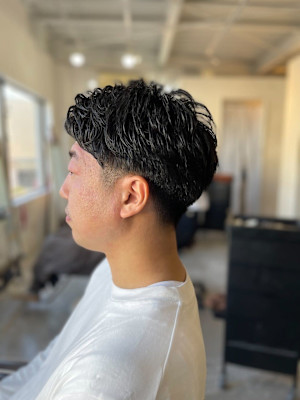 MEN’S HARE アッシュブラックカルマパーマ