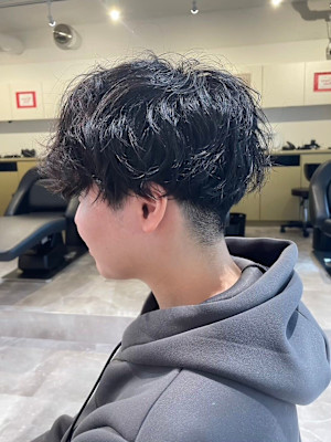 MEN’SHAIRアッシュブラックマッシュパーマ