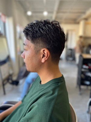 MEN'SHAIRマッシュパーマアッシュブラックツーブロック