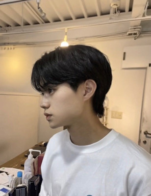 MEN’S HAIR ツーブロックマッシュ束感ショートカルマ
