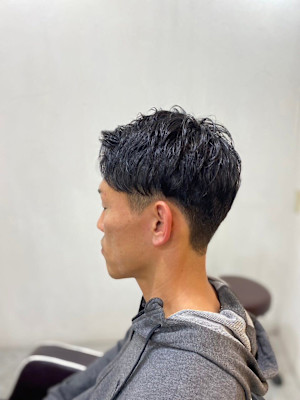 MEN’S HAIR アッシュブラック束感ショートカルマパー