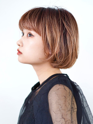 前下がりショート・ボブ/絶壁解消/前髪あり/40代/30代