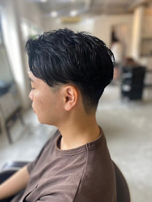 MEN’S HARE アッシュブラックカルマパーマ