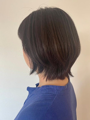 20代30代40代◎魅力倍増しカールシアーカラーショートスタ