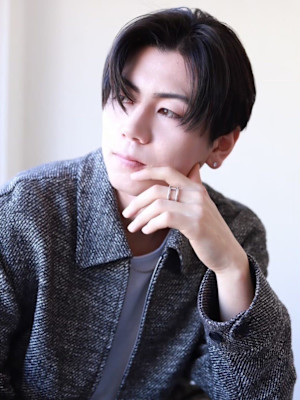 MEN’S HARE アッシュブラックセンターパート