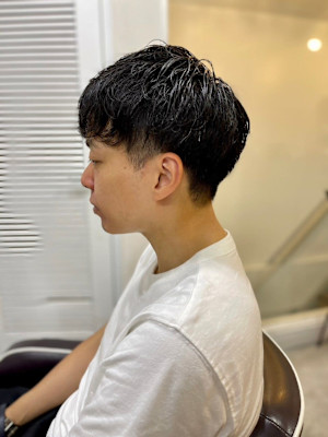 MEN’S HARE アッシュブラックカルマパーマ