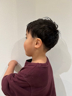 MEN’SHAIR刈り上げショートヘア