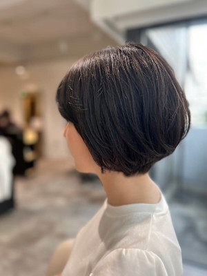 大人可愛い20代30代40代◎前下がりグラデーションボブ