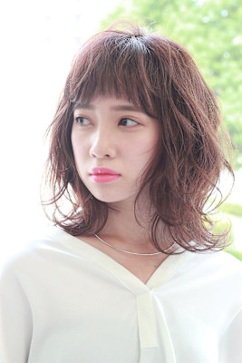 大人可愛い20代30代40代ハッシュカットイメチェン似合わせ