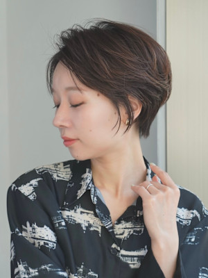 ショート・ボブ/丸顔/前髪あり/絶壁解消/30代/40代