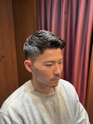 日本橋室町　フェードカット　ビジネスヘア