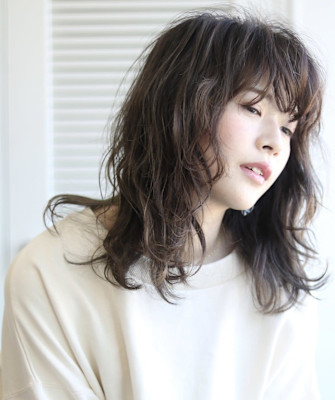 大人かわい30代40代似合わせカットのイメチェンハッシュカッ