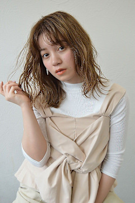 大人かわいい30代40代似合わせカットのイメチェンハッシュカ