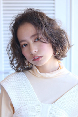 大人かわいい30代40代似合わせカットのイメチェンハッシュカ