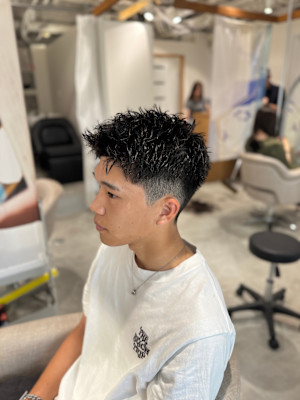 艶感スパイキーショート