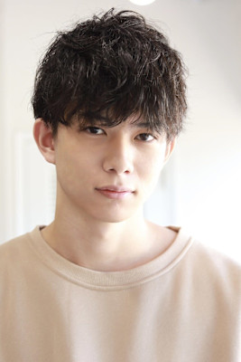 MEN'S HAIRマッシュパーマのアッシュブラック