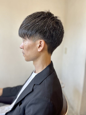 MEN’S HAIR ツーブロックマッシュパーマ束感アッシュ
