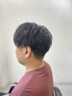 MEN’S HAIR アッシュブラック束感マッシュパーマ